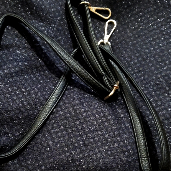 Embelllished Beauty Mini Tote👜 - Picture 4 of 4